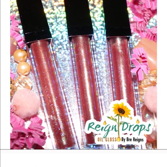 🌻Meet your Posher, Bre🌻 - Picture 5 of 7